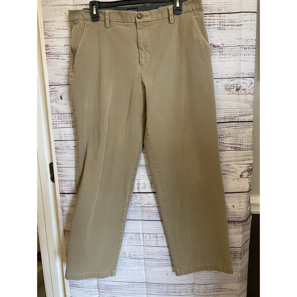 Dockers Pants Mens 36x32 Tan  Classic Fit Flat Front Straight Leg Stretch Chino